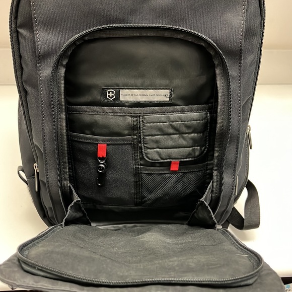 Rare Victorinox Werks Professional Entrepreneur Backapack - Picture 3 of 16
